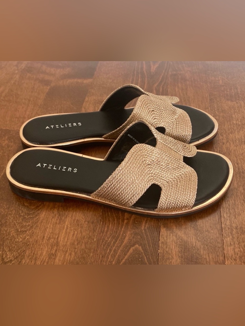 Ateliers Women's Tan Woven Slide Sandals